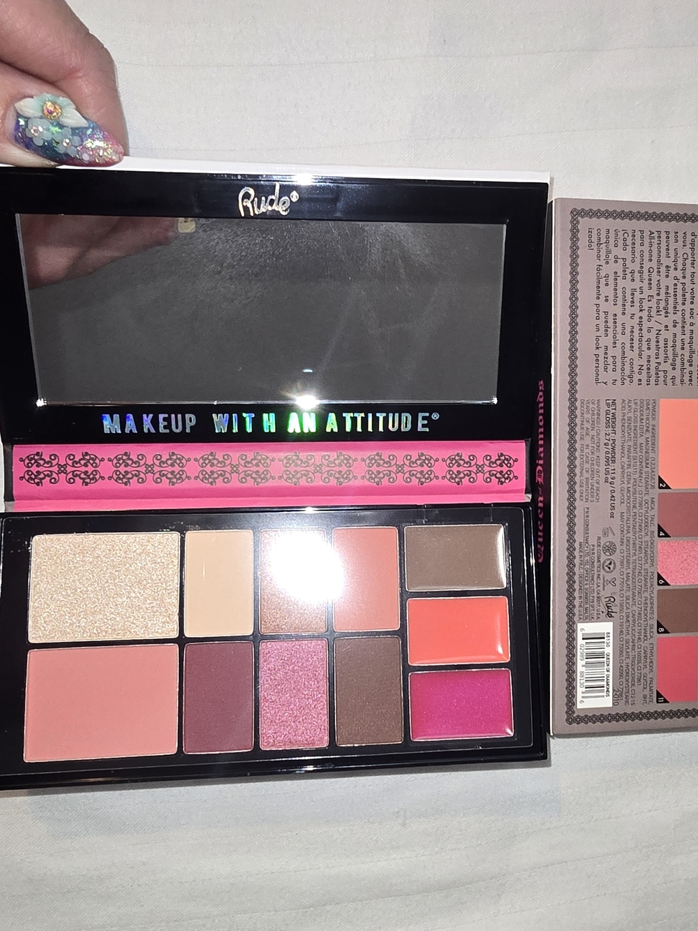 RUDE Queen Diamonds Eyeshadow Palette — Pink, Peach, Gold, Brown, Beige - Picture 4 of 4